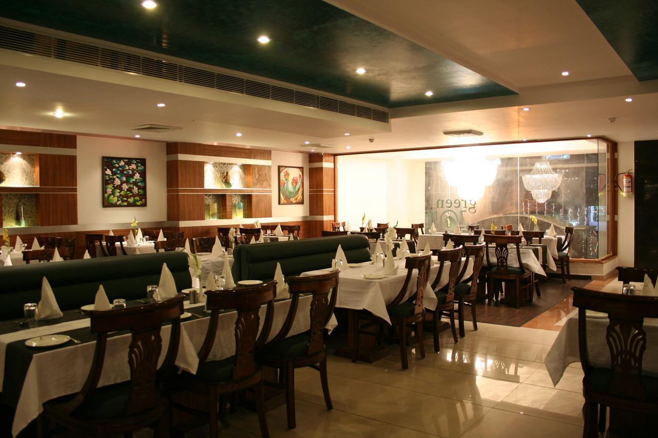Elm Tree Amritsar Hotel Екстериор снимка