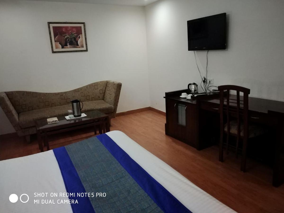 Elm Tree Amritsar Hotel Екстериор снимка